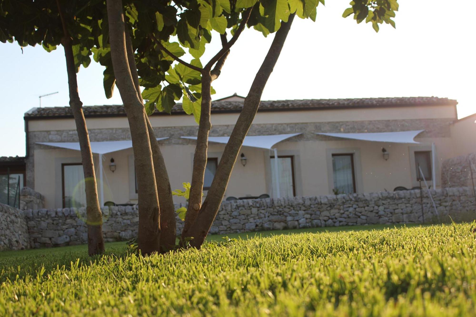 Mastro Vanni - Urban Masseria Ragusa Exterior foto